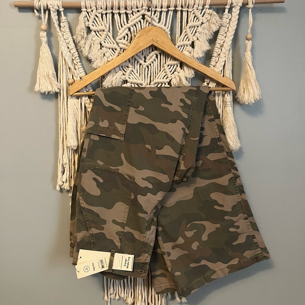 No Boundaries Camo Cargo Pants